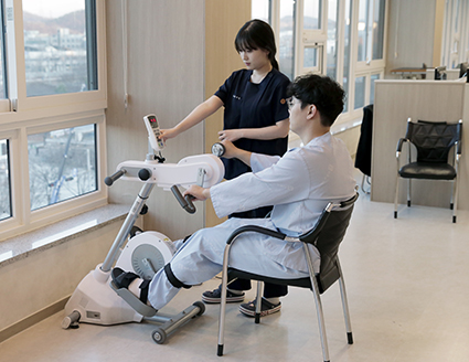 근력강화 및 기구운동